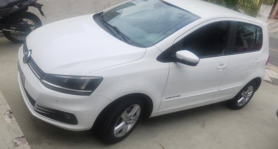 VOLKSWAGEN FOX 1.0 MI COMFORTLINE 8V FLEX 4P MANUAL